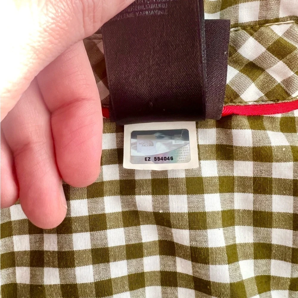 The North Face Men's Green Checkered Shirt Button Down Size Small